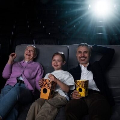 Can Negative Movie Reviews Influence Your Viewing Experience?