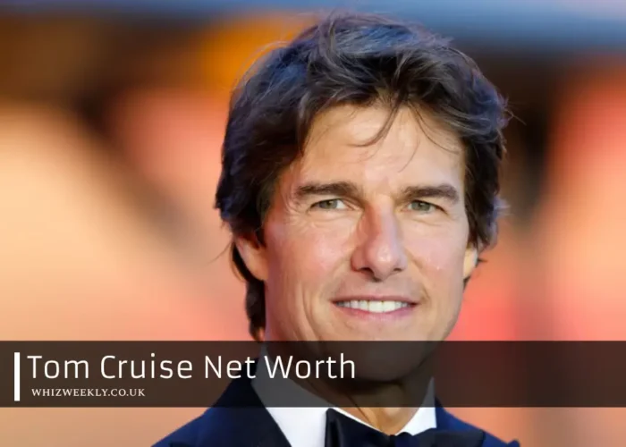 Tom Cruise at Hollywood premiere, smiling for cameras