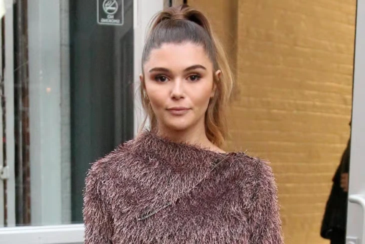 Olivia Jade height comparison with stylish outfit inspiration and relatable fashion tips.