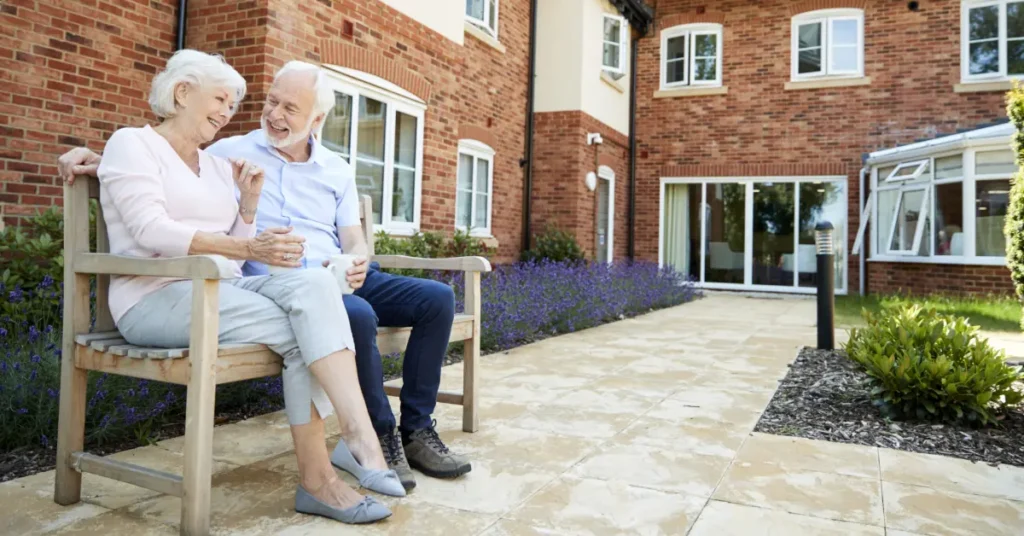 How Senior Lifestyle Programs Promote Active Aging and Well-being
